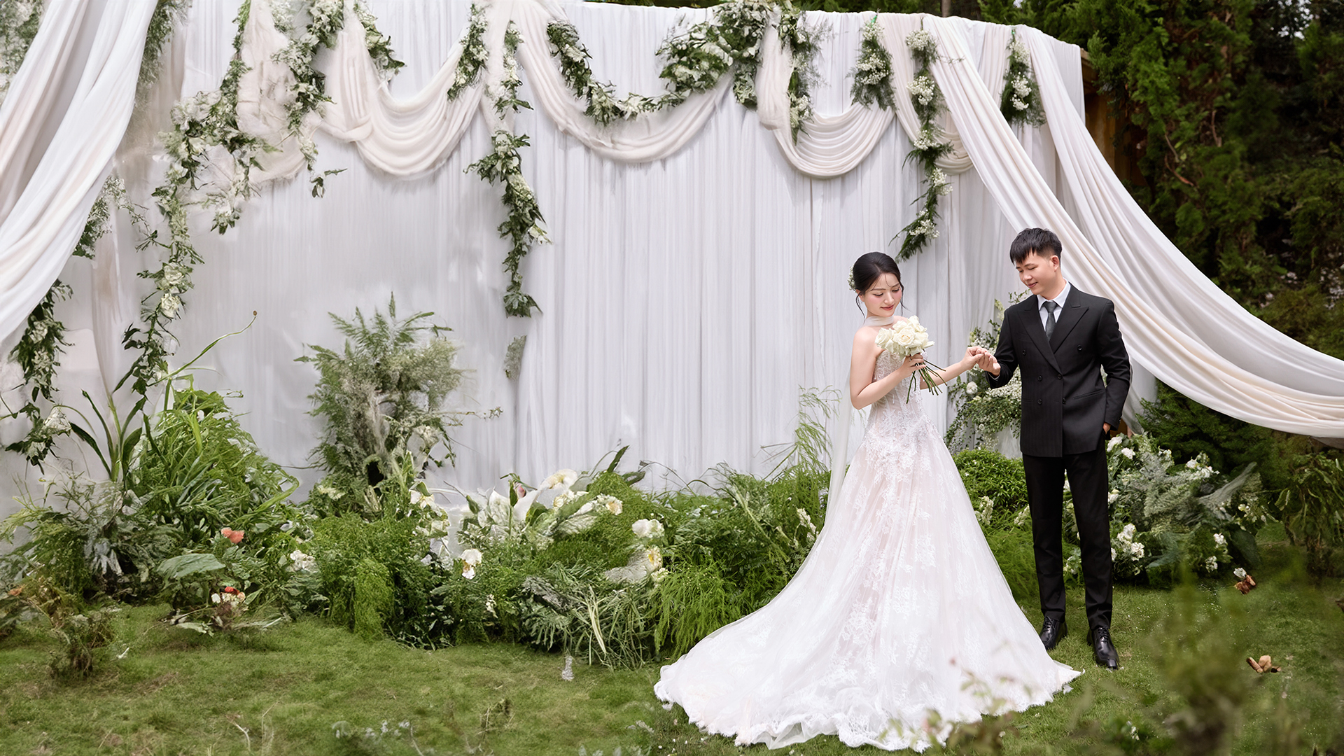 in thiệp cưới đẹp giá rẻ đồng xoài, bình phước khánh huyền